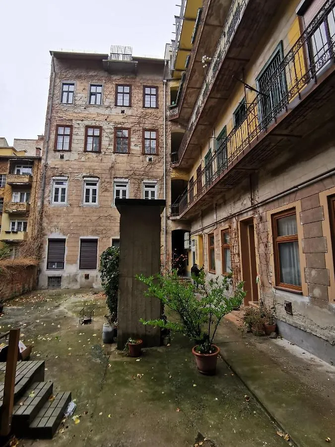 Dragonfly Apartment Near At The Castle Labyrinth Ii. Budapest